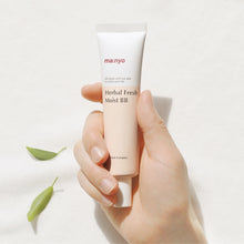 Load image into Gallery viewer, Manyo Herbal Moist BB Cream SPF29 PA++ - HelloPeony